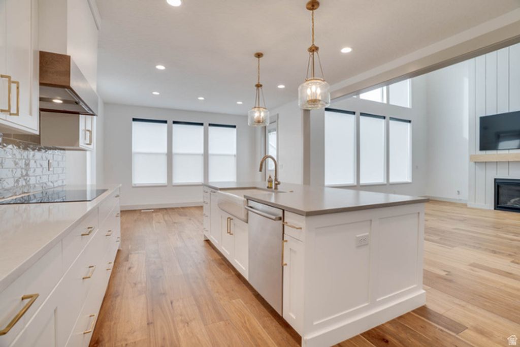 Image 22 of property listing at 432 E 2600 N, Lehi, UT 84043