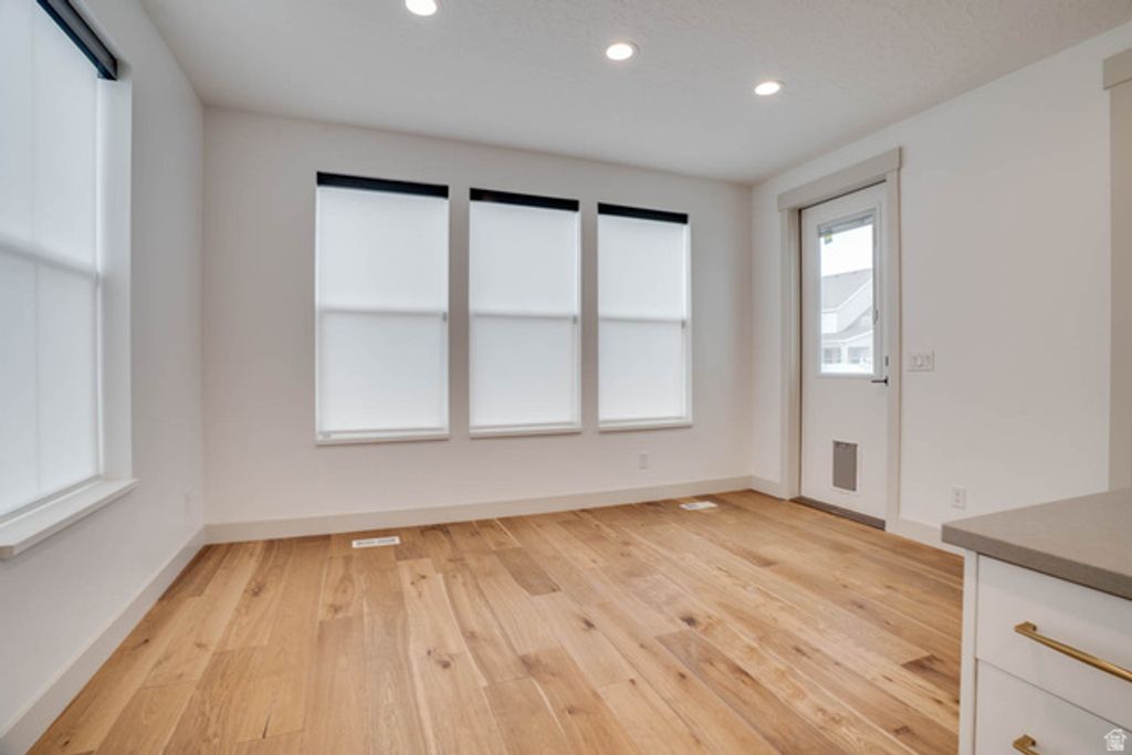 Image 24 of property listing at 432 E 2600 N, Lehi, UT 84043