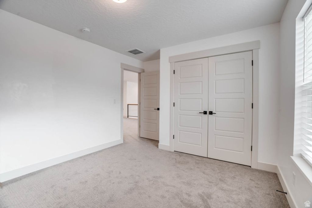 Image 41 of property listing at 432 E 2600 N, Lehi, UT 84043