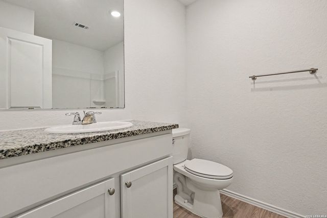 5431 Daphne Path, San Antonio, TX 78253