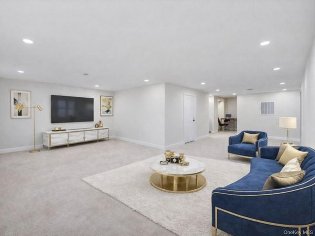 119 E Fulton Avenue, Roosevelt, NY 11575