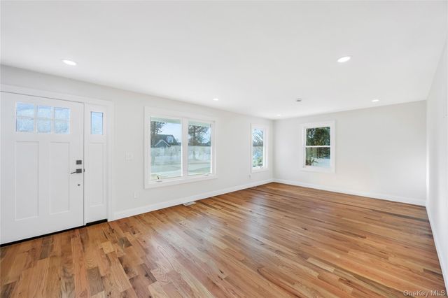 119 E Fulton Avenue, Roosevelt, NY 11575