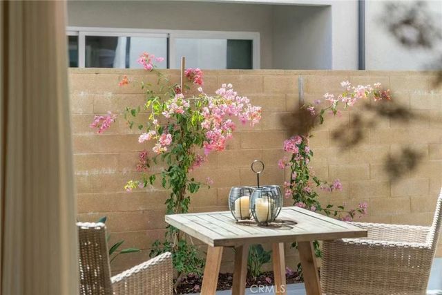 303 Baluster, Irvine, CA 92618
