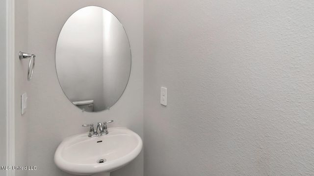 14191 Quill Avenue, Biloxi, MS 39532