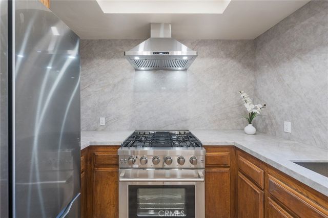1149 Magnolia 16, Gardena, CA 90247