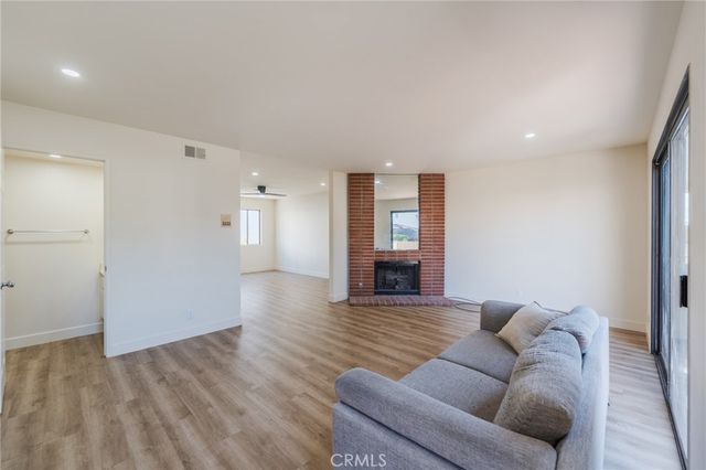 1149 Magnolia 16, Gardena, CA 90247