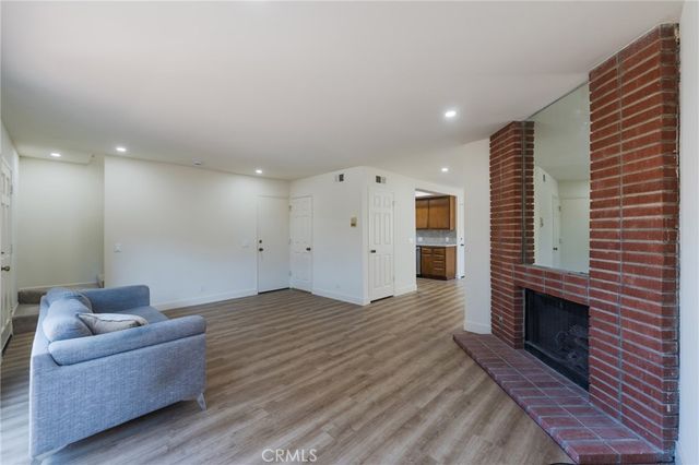1149 Magnolia 16, Gardena, CA 90247