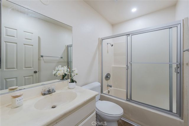 1149 Magnolia 16, Gardena, CA 90247