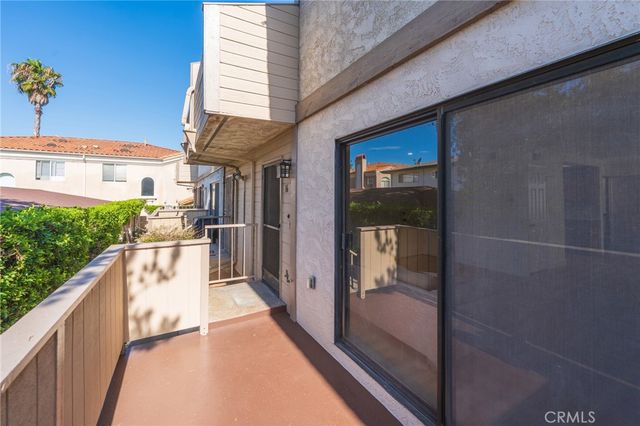 1149 Magnolia 16, Gardena, CA 90247