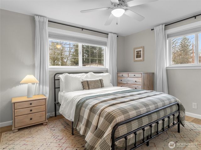 129 Christina Drive, Sumner, WA 98390