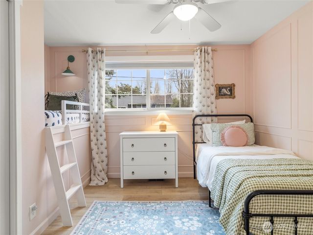 129 Christina Drive, Sumner, WA 98390