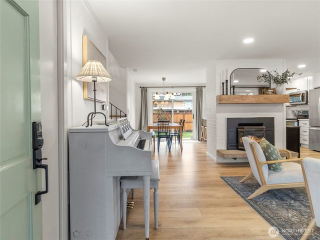 129 Christina Drive, Sumner, WA 98390
