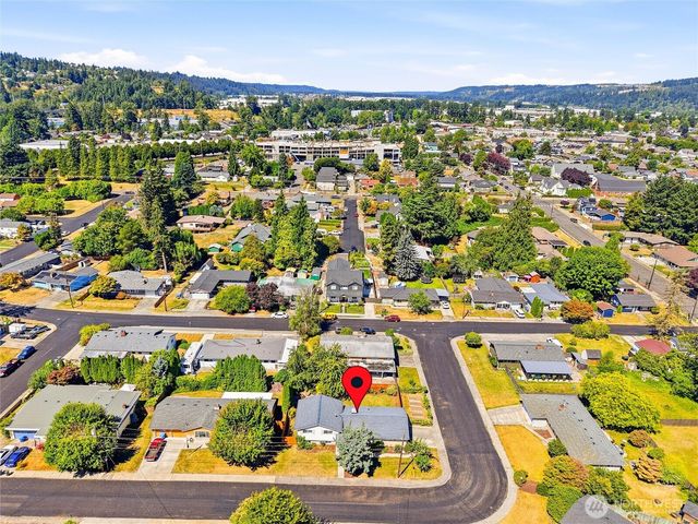 129 Christina Drive, Sumner, WA 98390