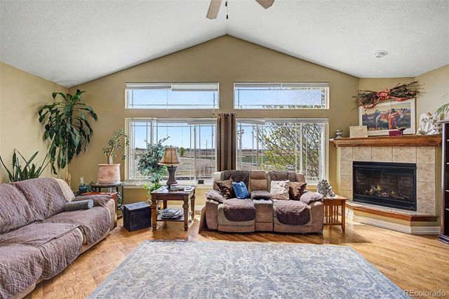 5046 Rangeview Avenue, Longmont, CO 80504