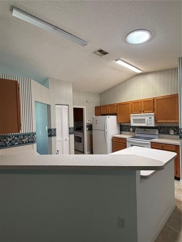 6087 KITTIWAKE DRIVE, Lakeland, FL 33809