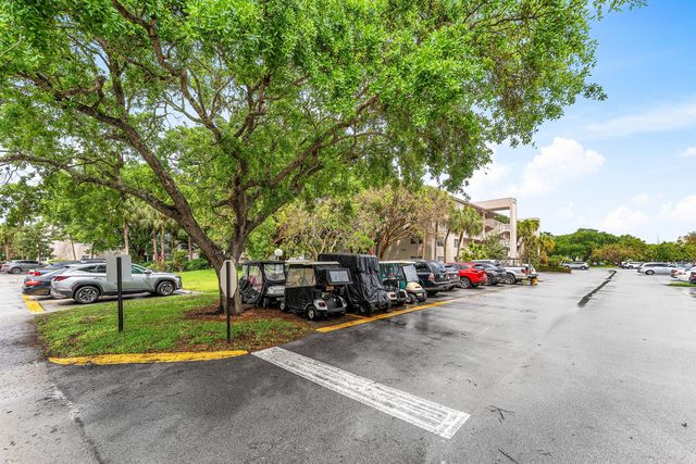 3301 Aruba Way C1, Coconut Creek, FL 33066