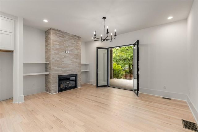 628 Robinson SE Avenue B, Atlanta, GA 30312