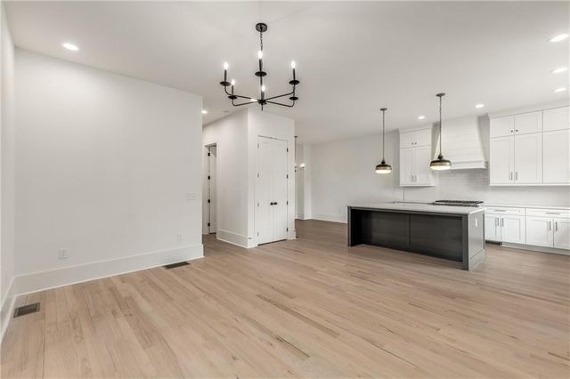 628 Robinson SE Avenue B, Atlanta, GA 30312