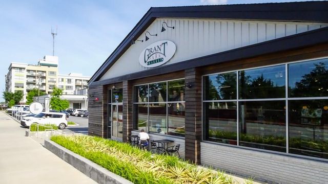 628 Robinson SE Avenue B, Atlanta, GA 30312