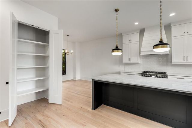 628 Robinson SE Avenue B, Atlanta, GA 30312