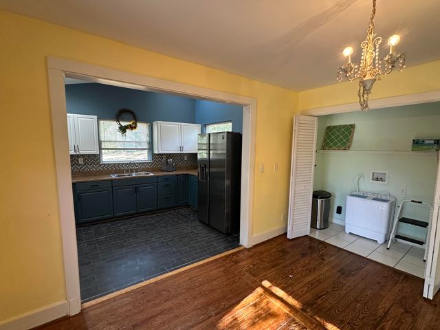 298 Hendersonville Highway, Walterboro, SC 29488