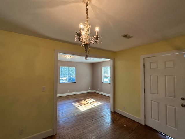 298 Hendersonville Highway, Walterboro, SC 29488