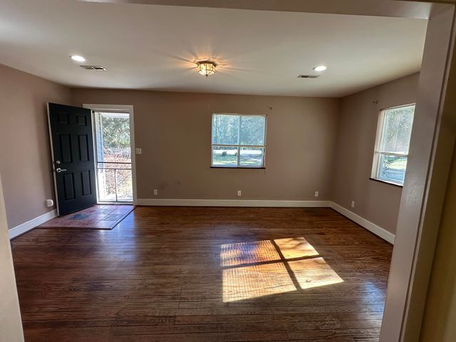 298 Hendersonville Highway, Walterboro, SC 29488