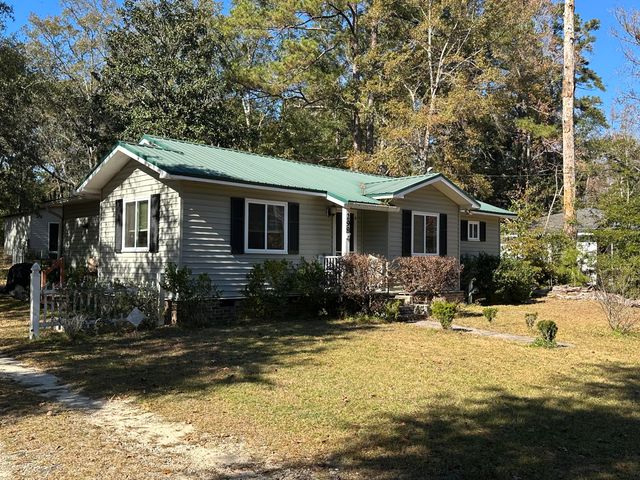 298 Hendersonville Highway, Walterboro, SC 29488
