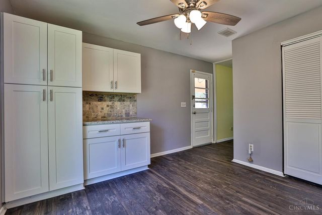 918 Glasgow Drive, Forest Park, OH 45240