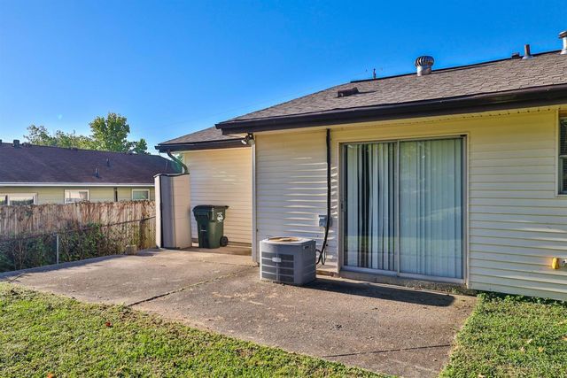 918 Glasgow Drive, Forest Park, OH 45240