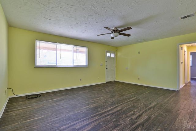 918 Glasgow Drive, Forest Park, OH 45240