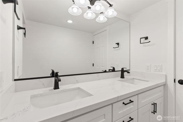 12516 115th Avenue Ct E #194, Puyallup, WA 98374