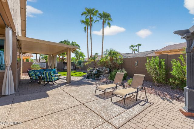 17812 N BECKE Lane, Surprise, AZ 85374