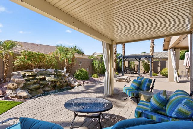 17812 N BECKE Lane, Surprise, AZ 85374