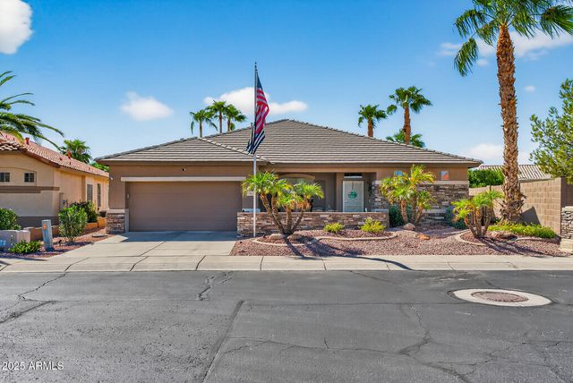 17812 N BECKE Lane, Surprise, AZ 85374