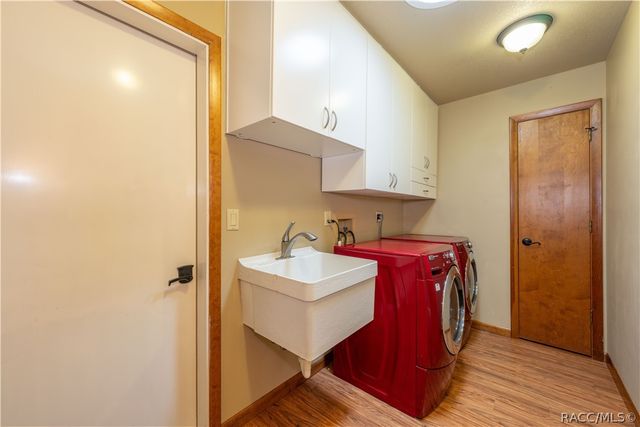 20 Golfview Court, Homosassa, FL 34446