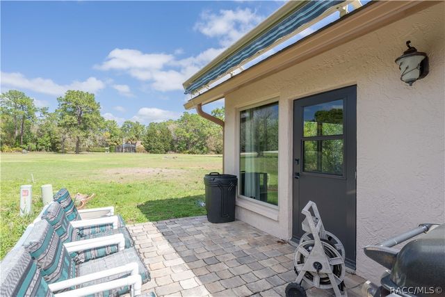 20 Golfview Court, Homosassa, FL 34446