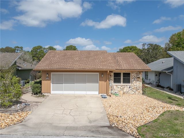 20 Golfview Court, Homosassa, FL 34446