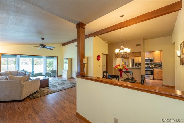 20 Golfview Court, Homosassa, FL 34446