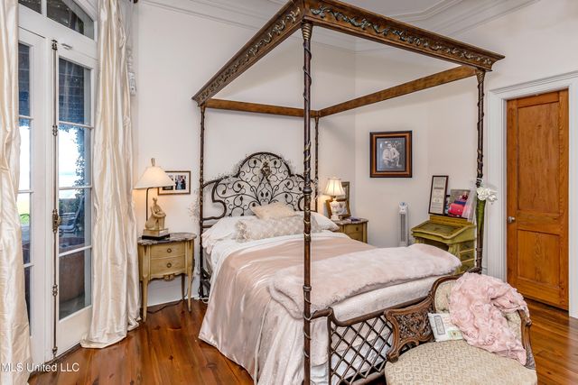 9783 Pointe Aux Chenes Road, Ocean Springs, MS 39564