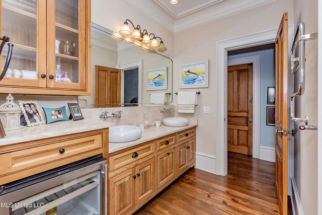 9783 Pointe Aux Chenes Road, Ocean Springs, MS 39564