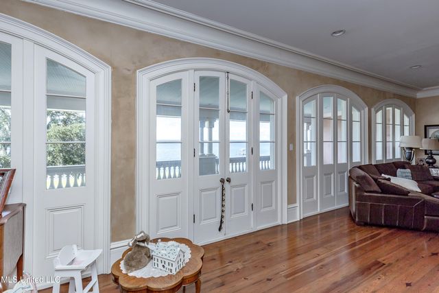 9783 Pointe Aux Chenes Road, Ocean Springs, MS 39564