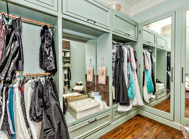 9783 Pointe Aux Chenes Road, Ocean Springs, MS 39564