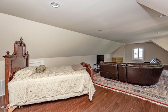 9783 Pointe Aux Chenes Road, Ocean Springs, MS 39564