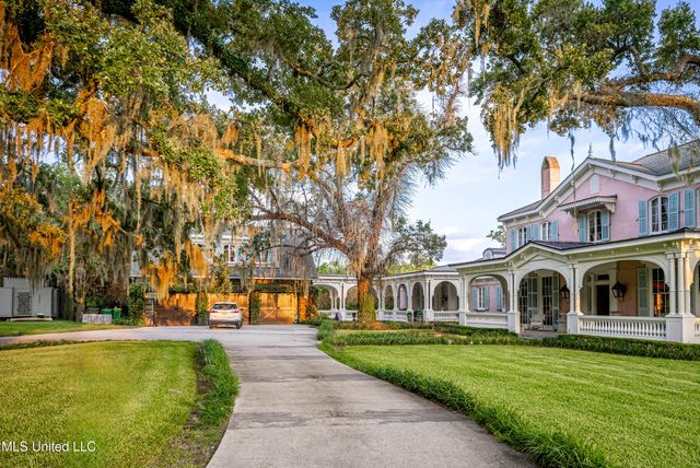 9783 Pointe Aux Chenes Road, Ocean Springs, MS 39564