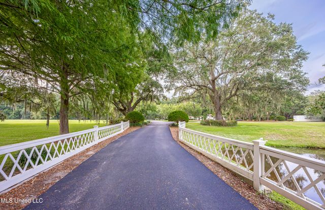 9783 Pointe Aux Chenes Road, Ocean Springs, MS 39564