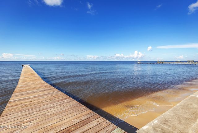 9783 Pointe Aux Chenes Road, Ocean Springs, MS 39564