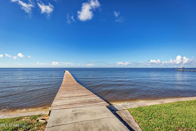 9783 Pointe Aux Chenes Road, Ocean Springs, MS 39564