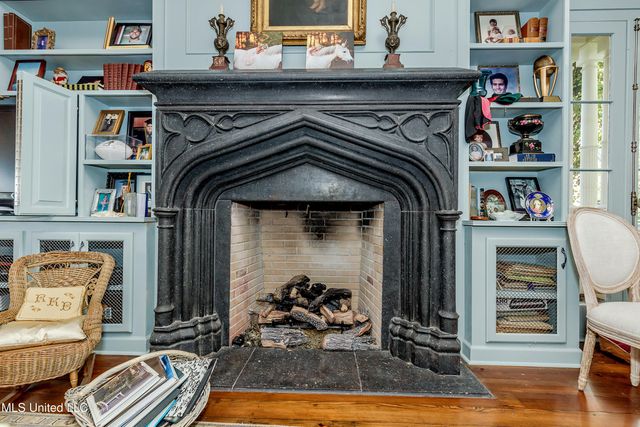 9783 Pointe Aux Chenes Road, Ocean Springs, MS 39564