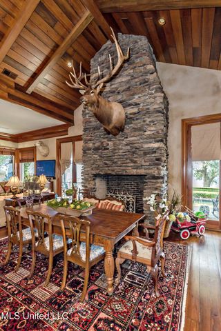 9783 Pointe Aux Chenes Road, Ocean Springs, MS 39564